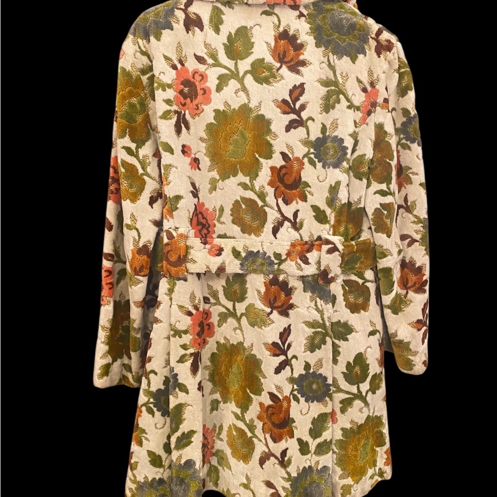Vintage Coat from the 60s around a size 10